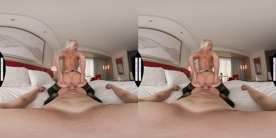 Naughty America VR with London River in Blonde pornstar London River is back for more cock - VR